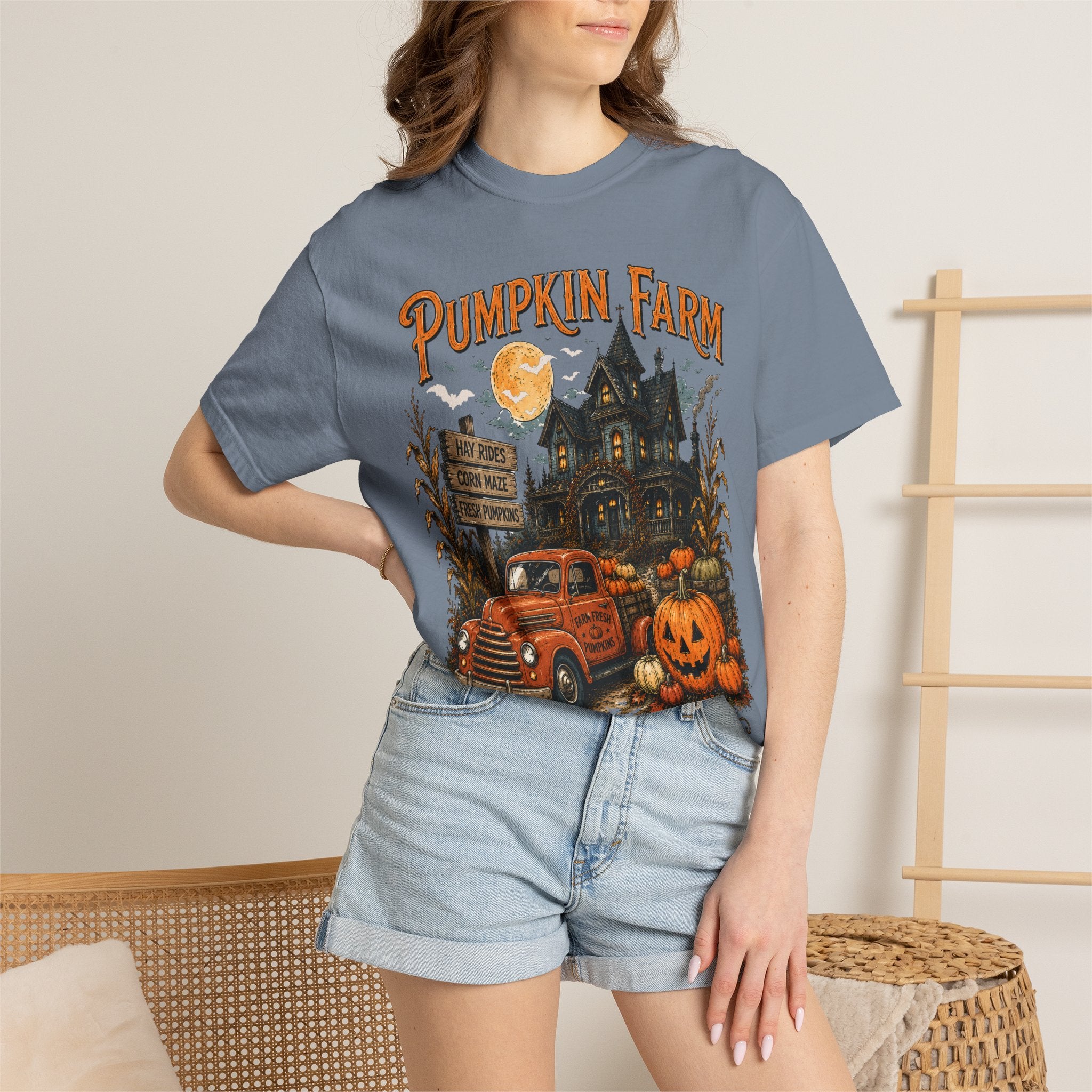 Pumpkin Farm Vintage Halloween T-Shirt