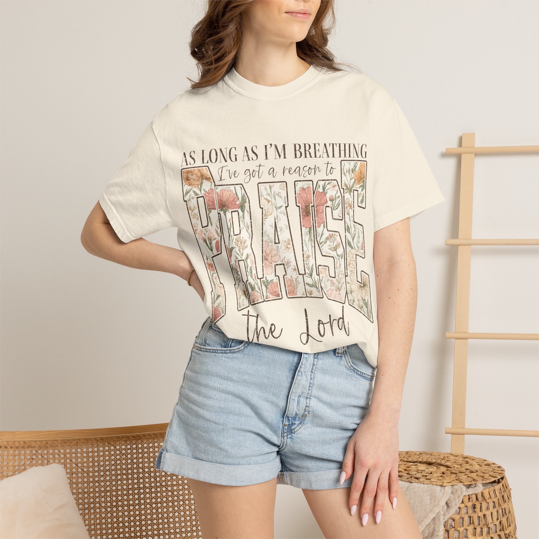 Praise the Lord Floral T-Shirt